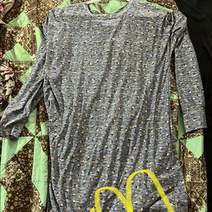 Long sleep shirt.